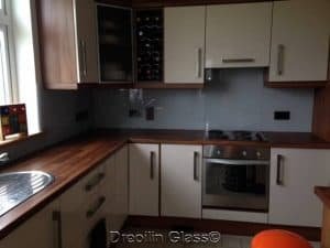 Splashbacks 64